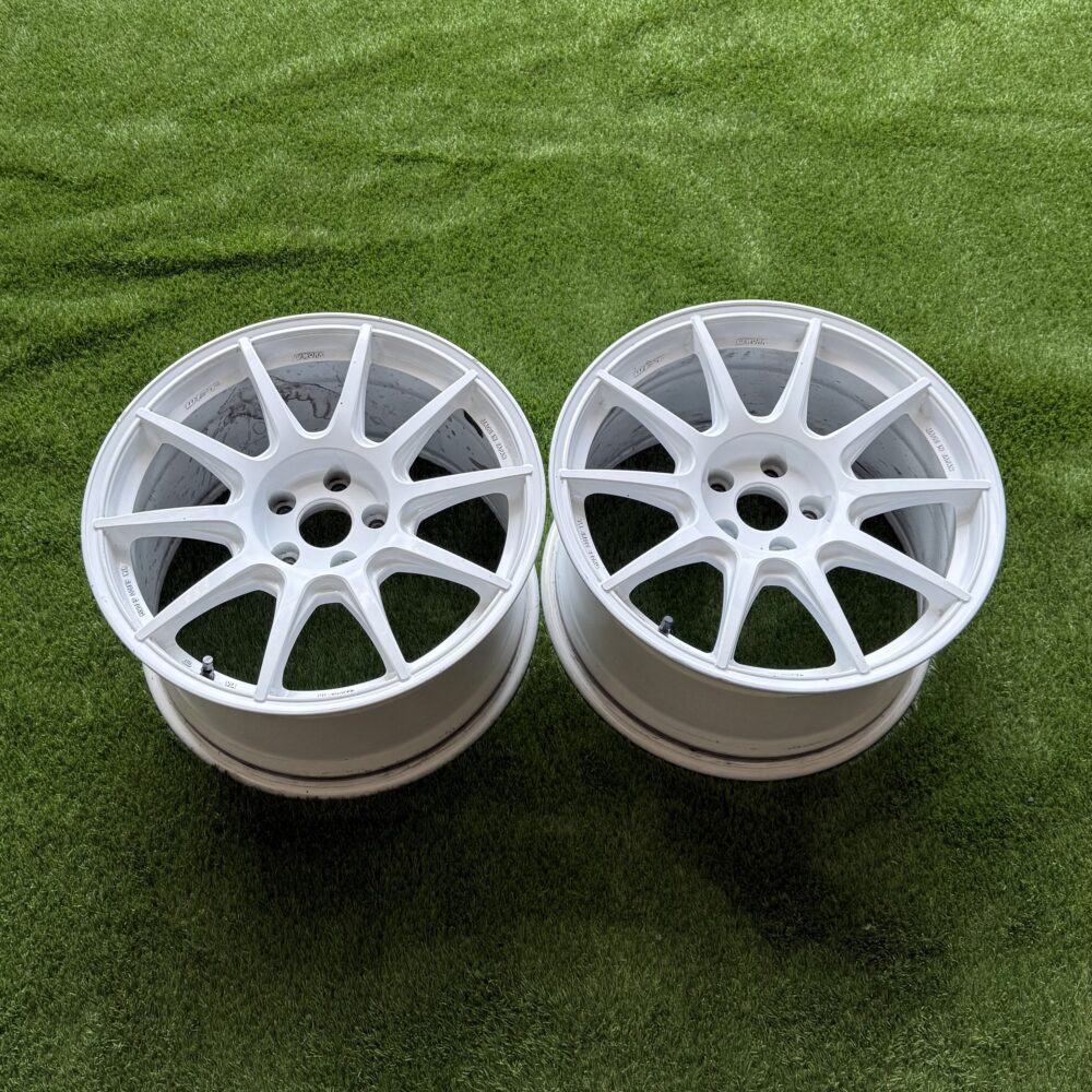 Work MCO Pair 18 Inch 5x114.3 Wheels