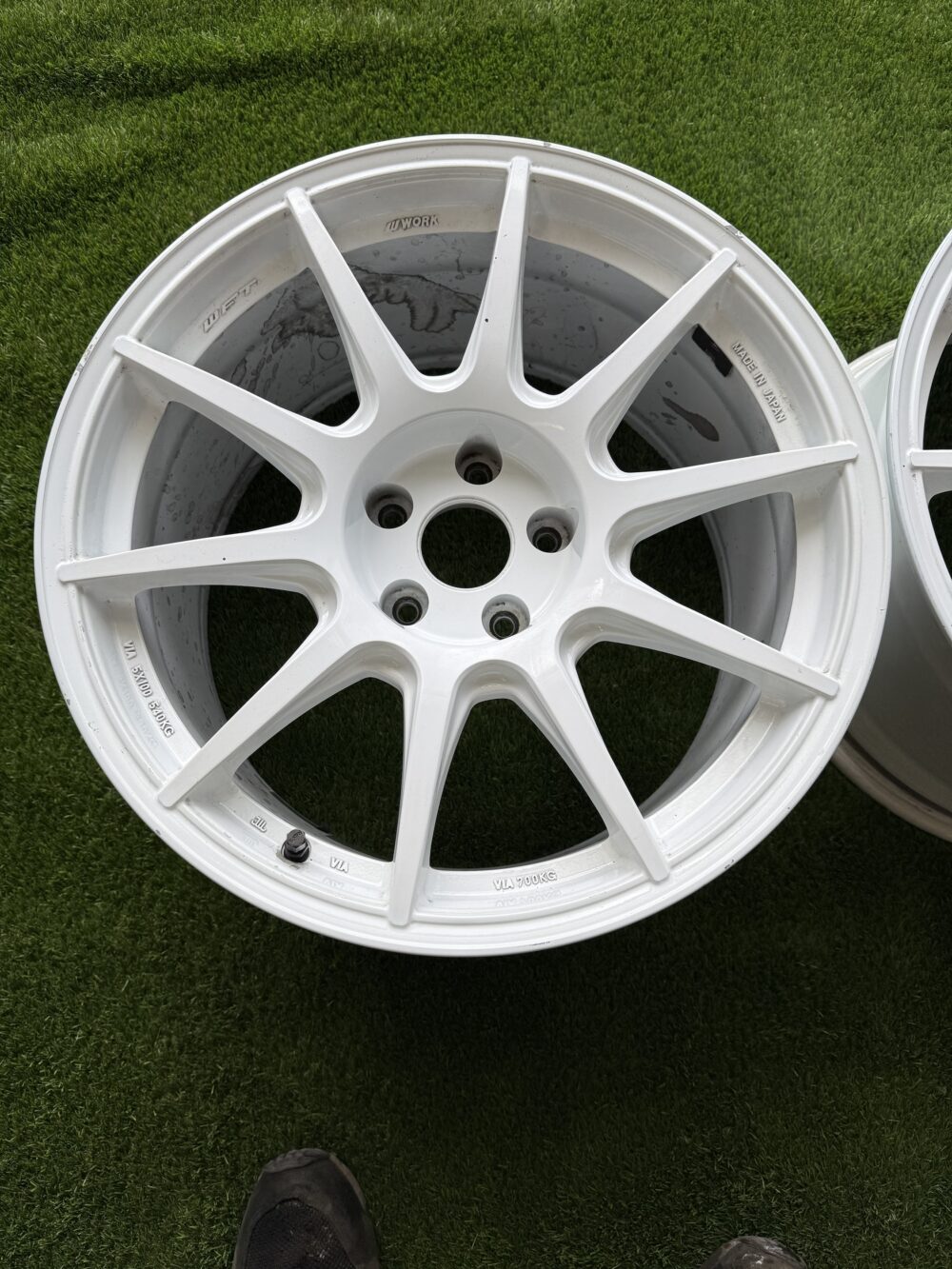 Work MCO Pair 18 Inch 5x114.3 Wheels - Image 3